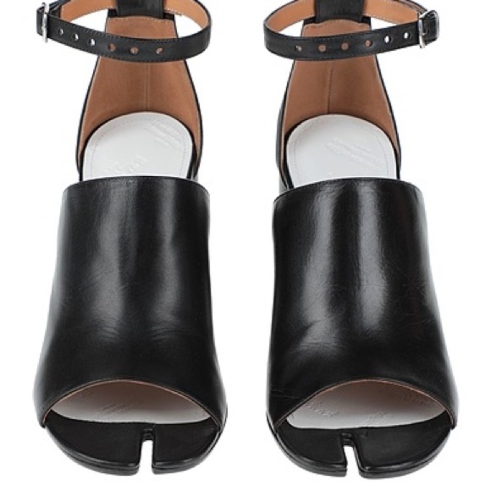Maison Margiela Tabi Sandals - 36 - Black